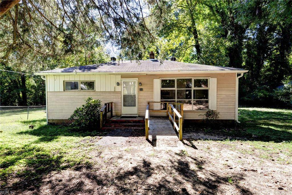 416 Burbank St - Photo 1