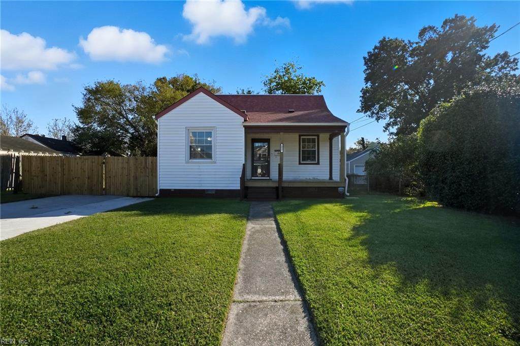 1037 Philpotts Rd - Photo 1