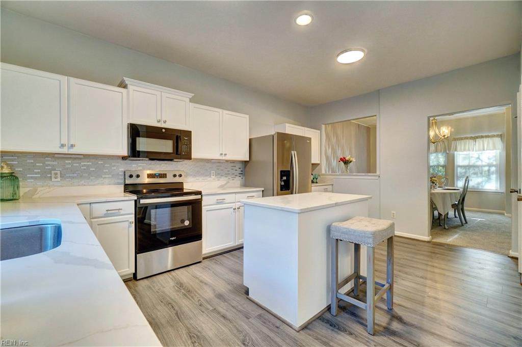 2062 Nicklaus Dr - Photo 1