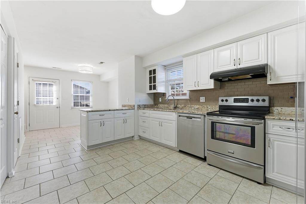 722 16th St - Photo 1