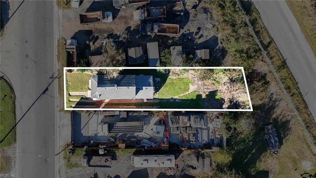 427 Freeman Ave - Photo 1