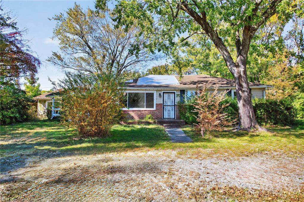 5031 Indian River Rd - Photo 1