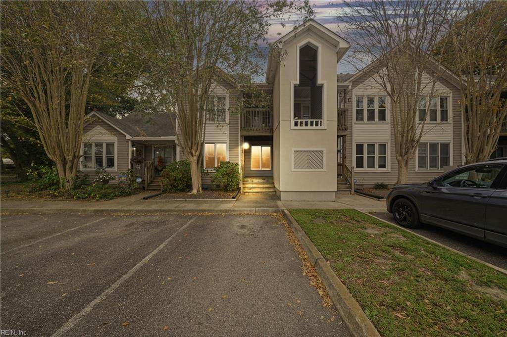 3814 Wyatt Dr - Photo 1