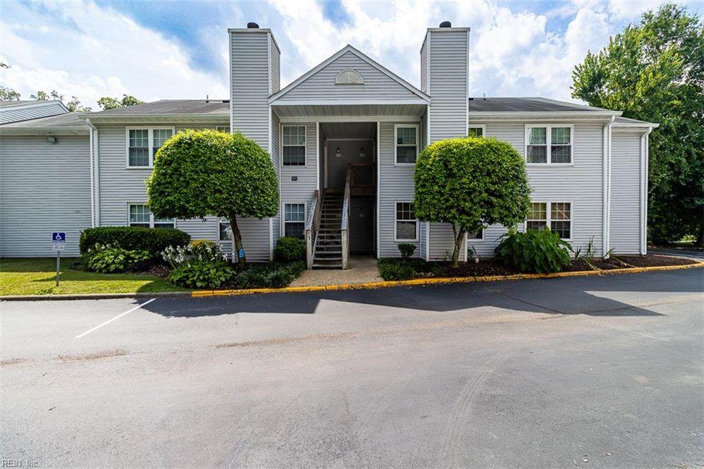 411 Sea Pointe Ct - Photo 1