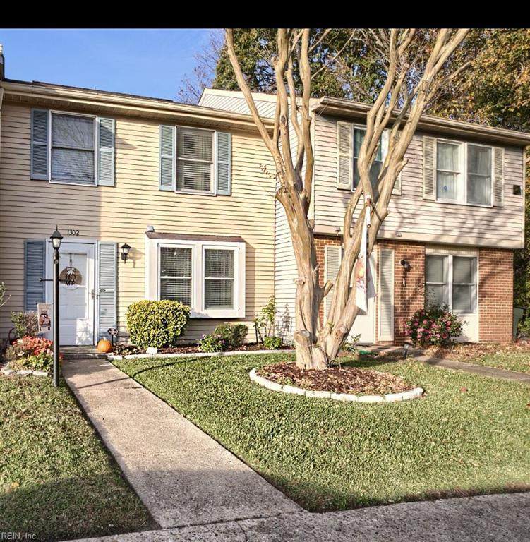 1302 Vanasse Ct - Photo 1