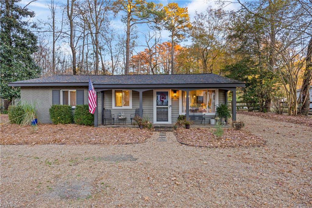 206 Sumner Ave - Photo 1