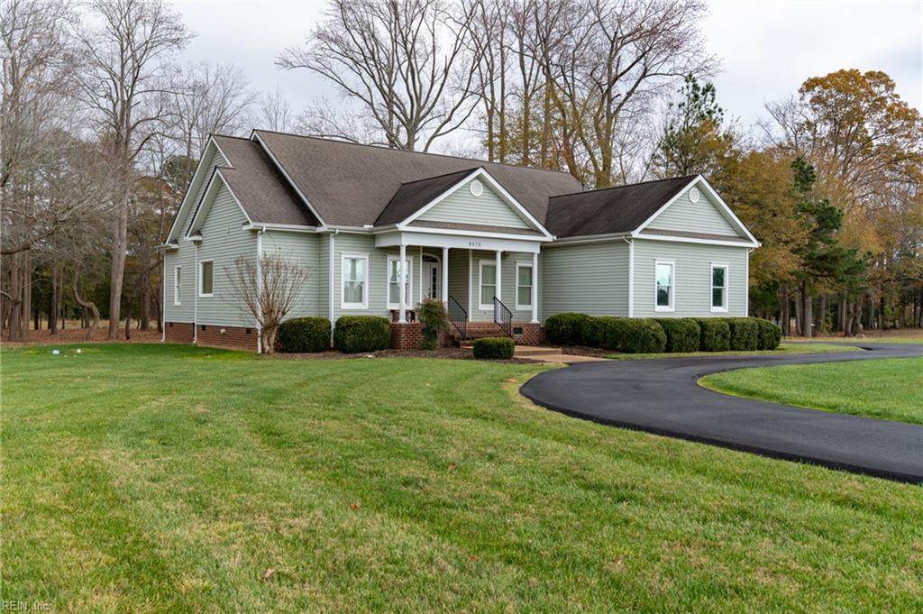 8975 Coles Landing Dr - Photo 1