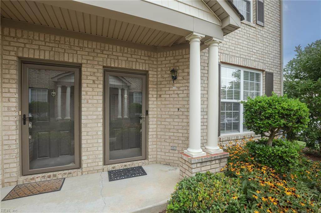 2357 Wessington Dr - Photo 1