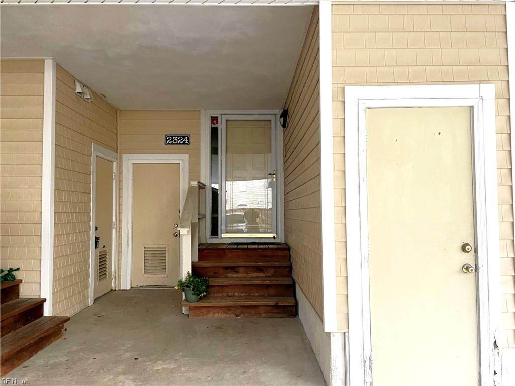 2324 Bays Edge Ave - Photo 1