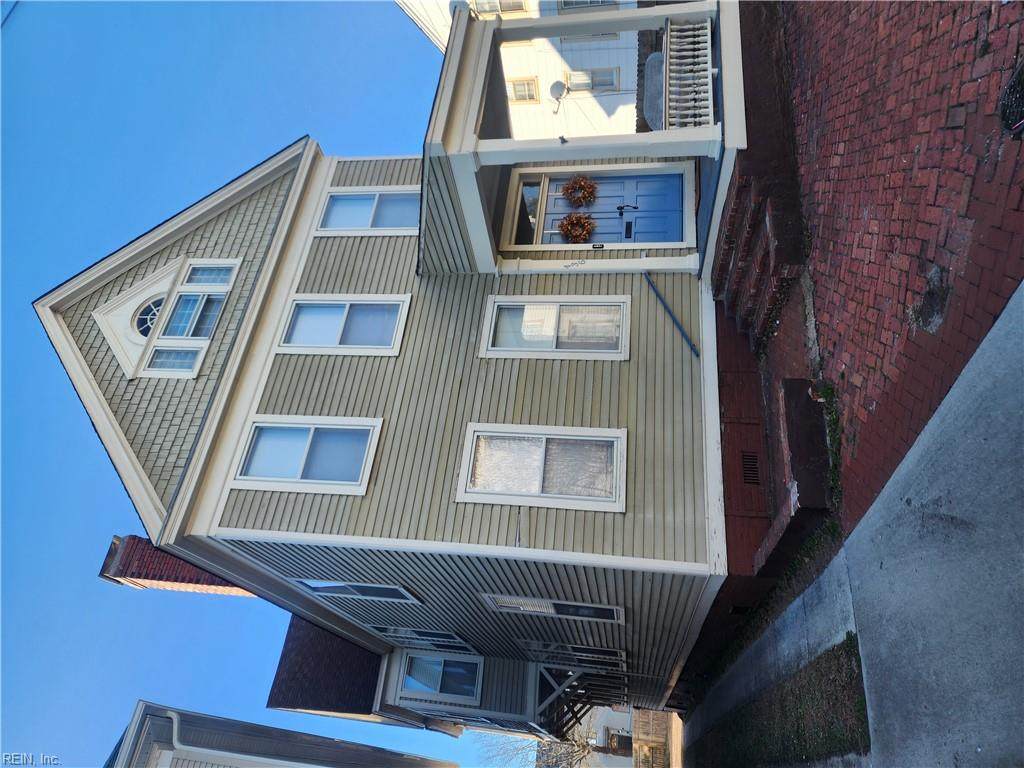 436 Dinwiddie St - Photo 1