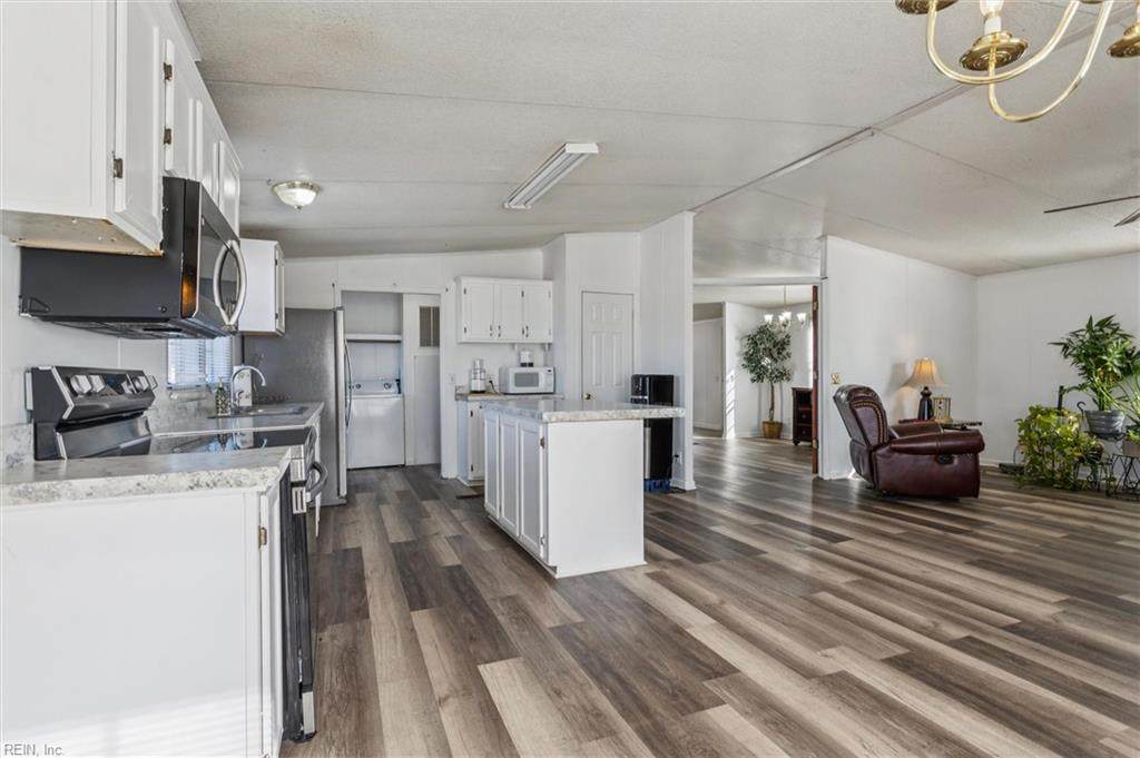 410 Brian Ct - Photo 1