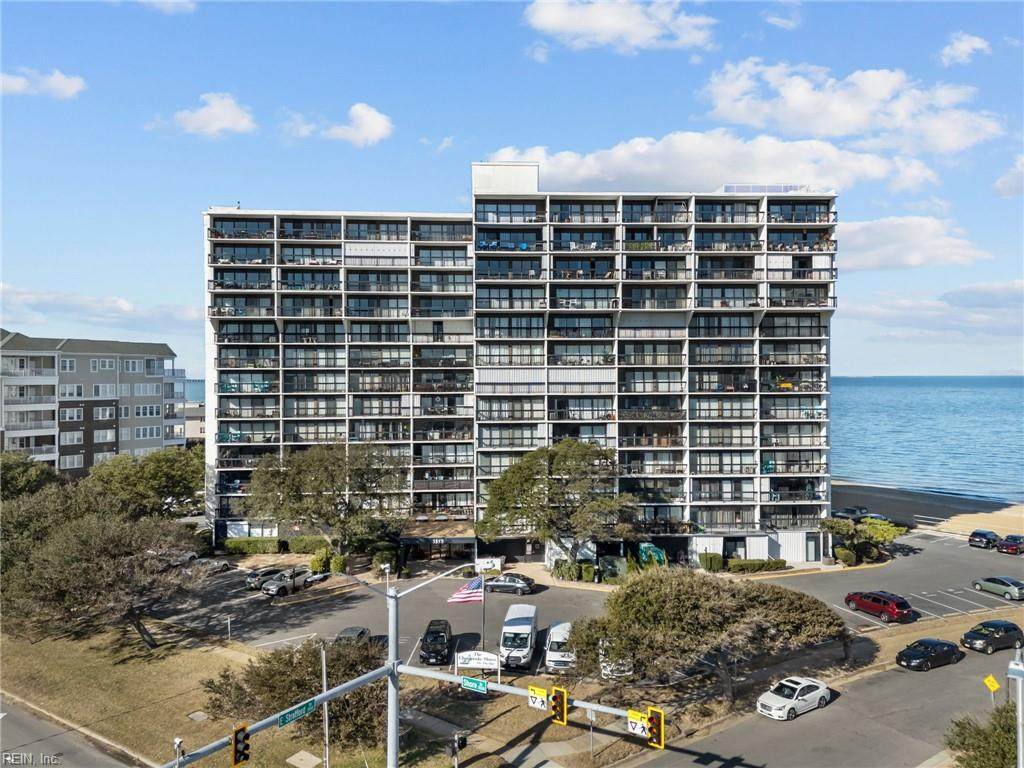 3558 Shore Dr - Photo 1