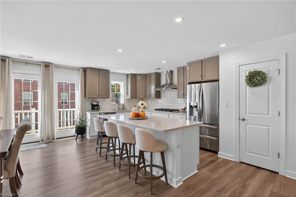 2632 Rochambeau Way - Photo 1