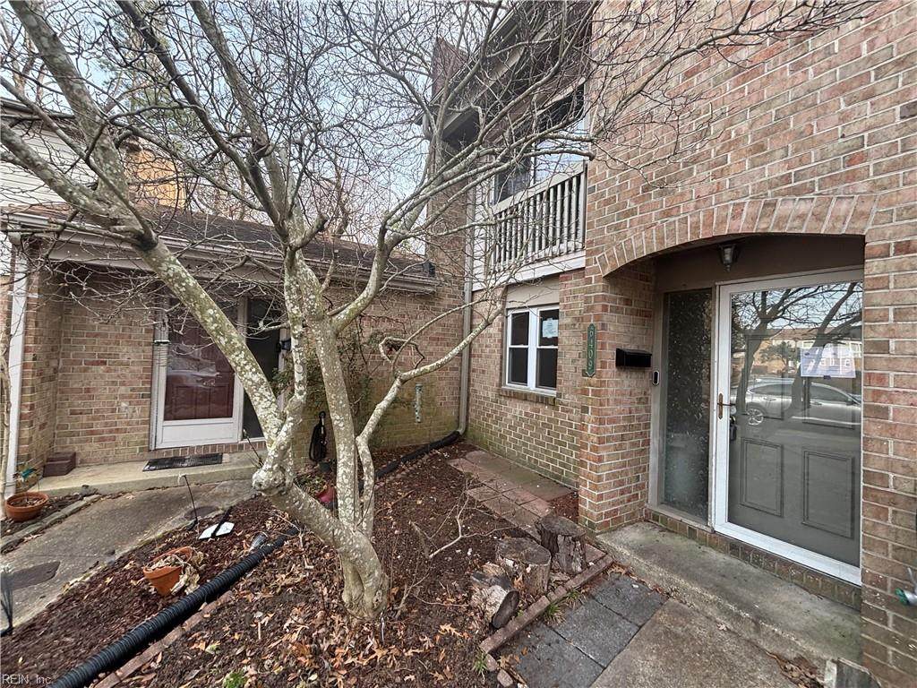 6409 Duquesne Pl - Photo 1