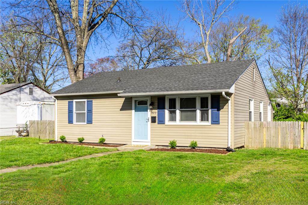 1923 Rawood Dr - Photo 1