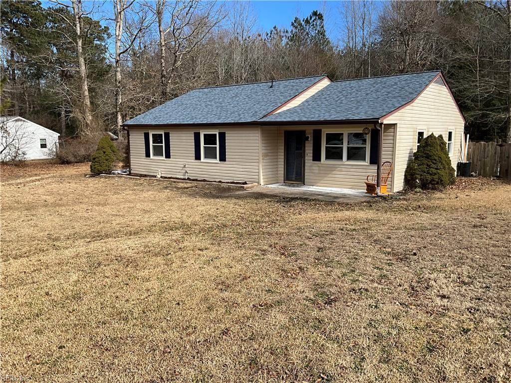 8205 Sheffield Dr - Photo 1