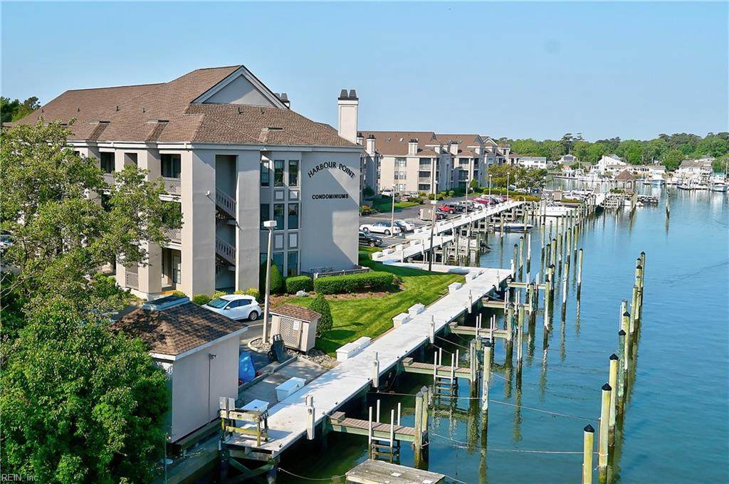 407 Harbour Pt Pl - Photo 1