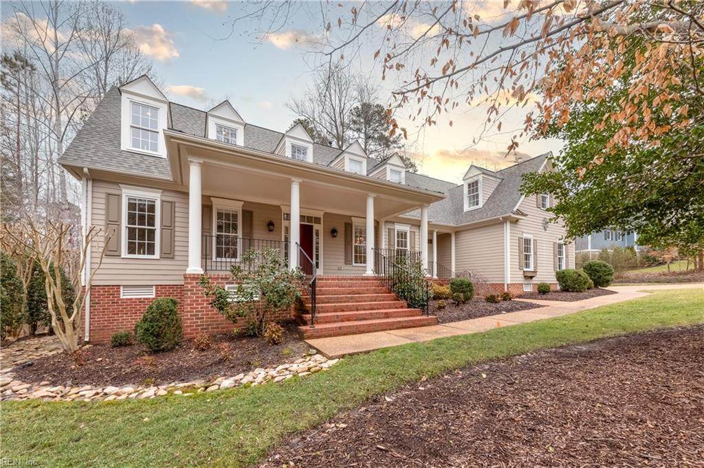 104 Wolf Crk - Photo 1