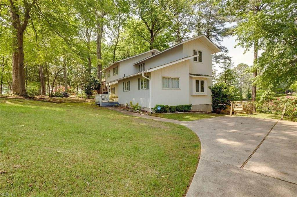 540 Kerry Lake Dr - Photo 1
