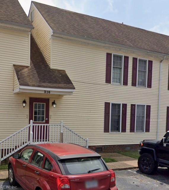 316 Washington St - Photo 1