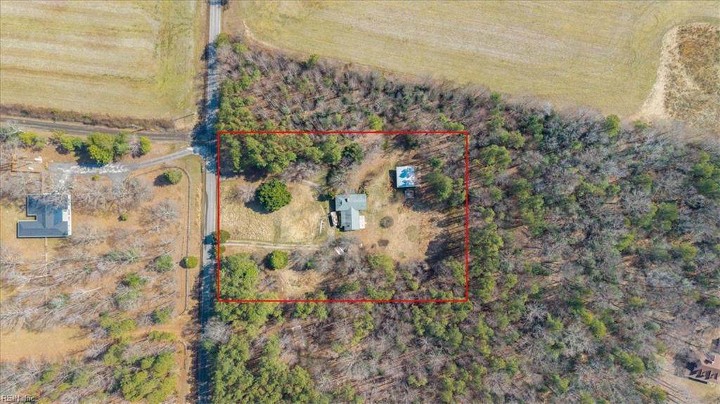 10401 Carriage Rd - Photo 1