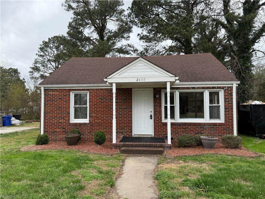 2808 Arcadia Ave - Photo 1