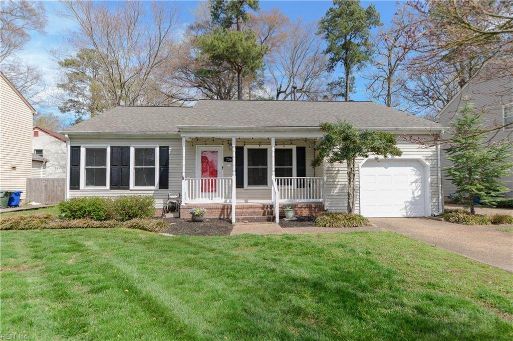 736 Leonard Ln - Photo 1
