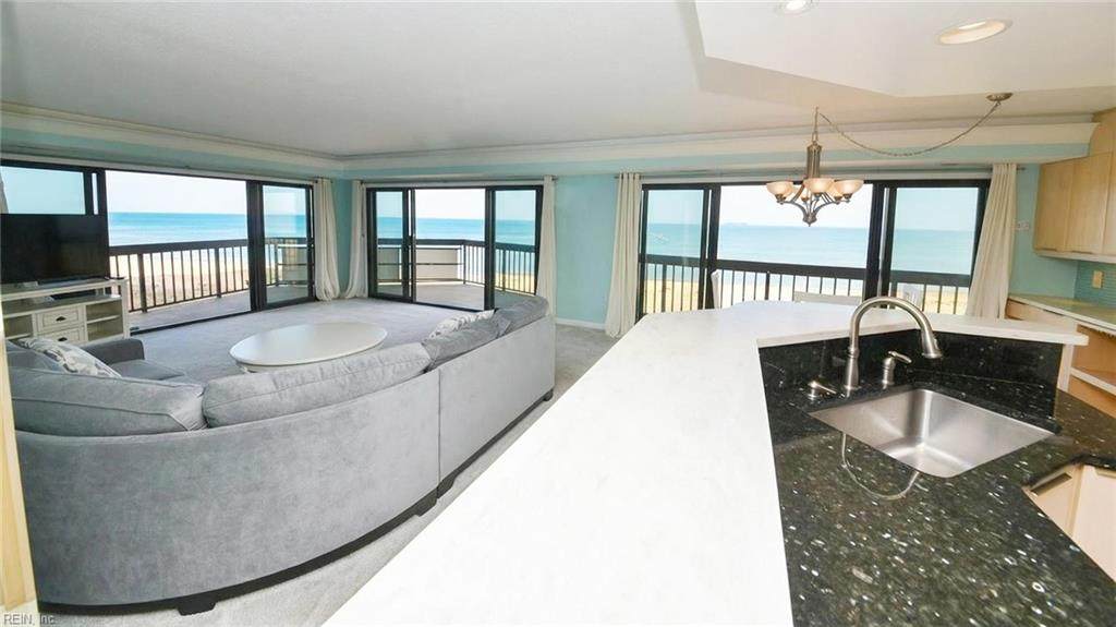 2830 Shore Dr - Photo 1