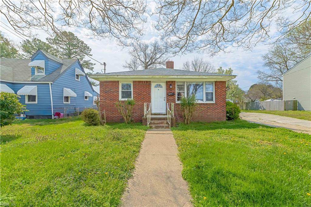 1005 Marietta Ave - Photo 1