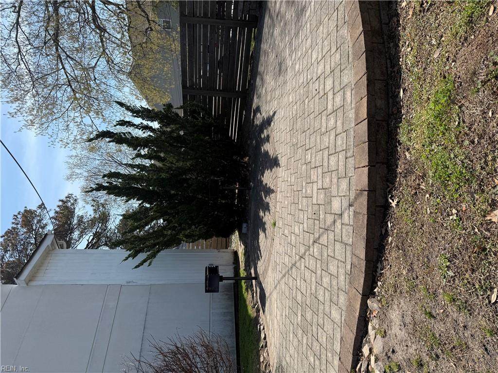 https://bt-photos.global.ssl.fastly.net/rein/orig_boomver_2_10626575-2.jpg