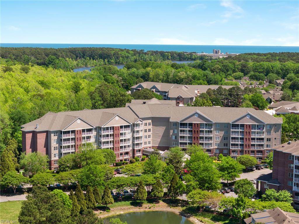 985 Fleet Dr - Photo 1