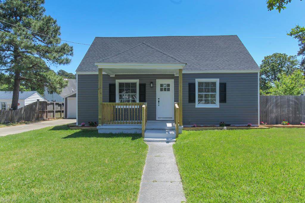 423 Fresh Meadow Rd - Photo 1