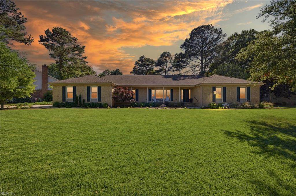 1605 Bay Point Dr - Photo 1