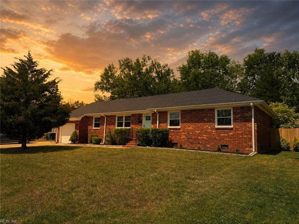 3424 Plum Cres - Photo 1