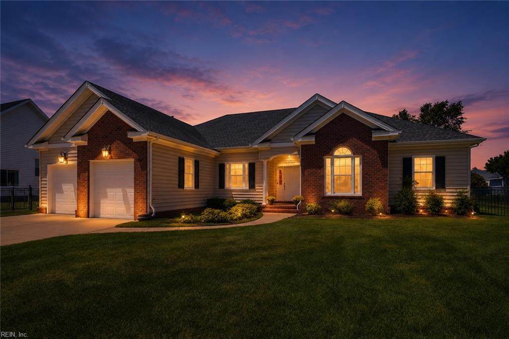 1813 Royale Walk Dr - Photo 1