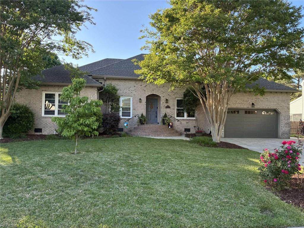 416 Brougham Ct - Photo 1