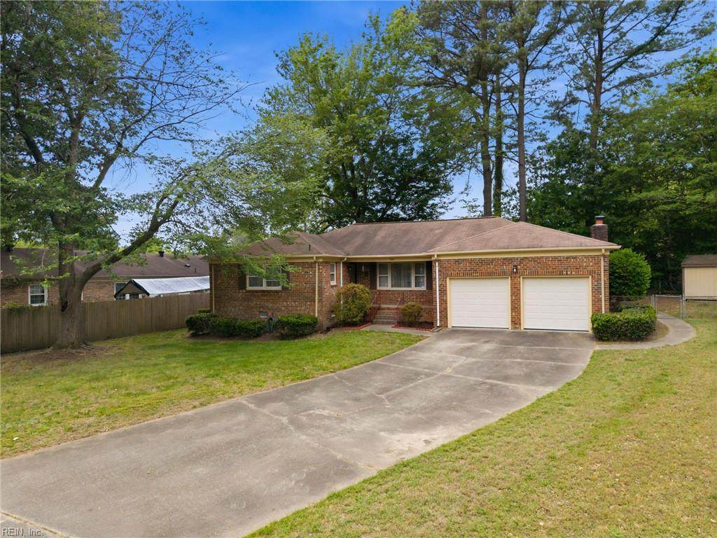 935 Coloma Drive - Photo 1