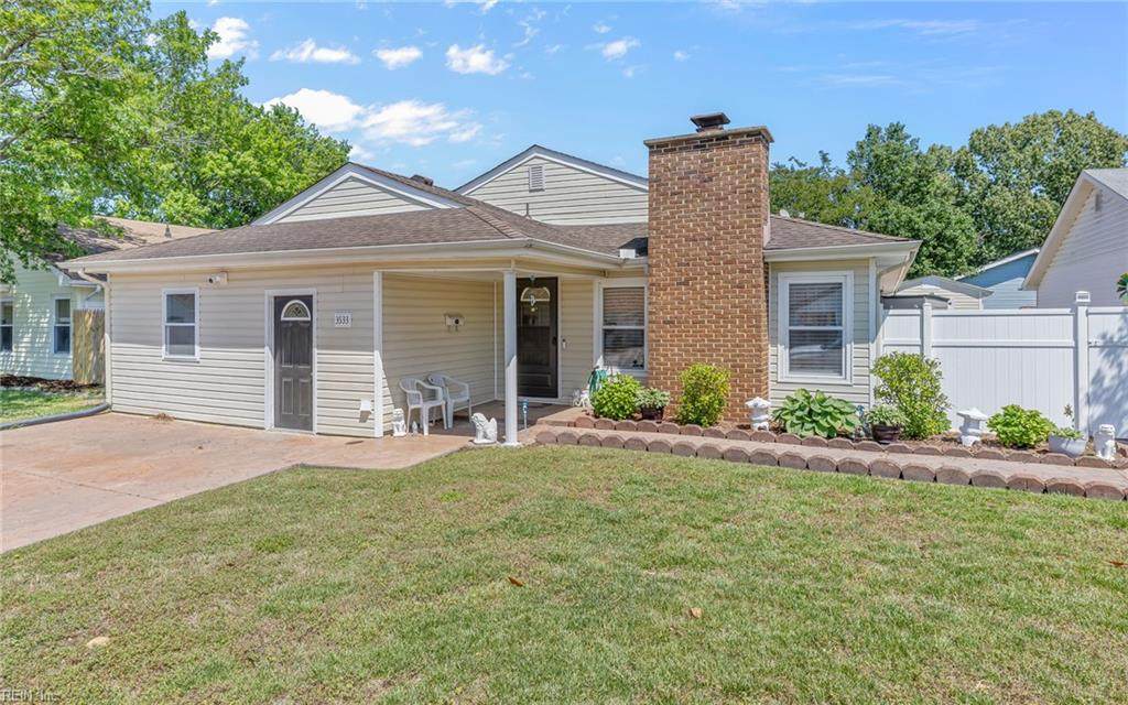 3533 Daffodil Cres - Photo 1