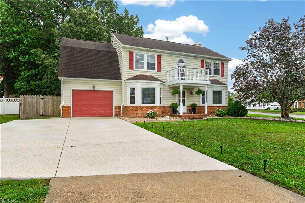 1440 New Mill Dr - Photo 1
