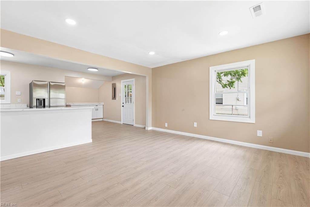 213 Shawen Dr - Photo 1