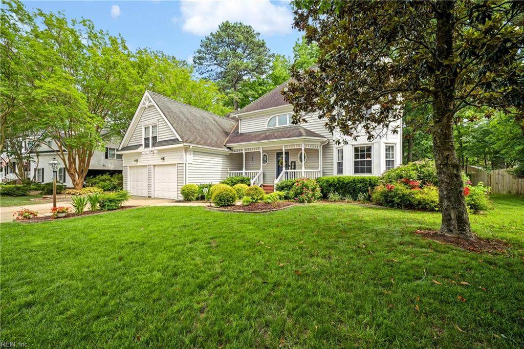 813 Loch Island Dr - Photo 1
