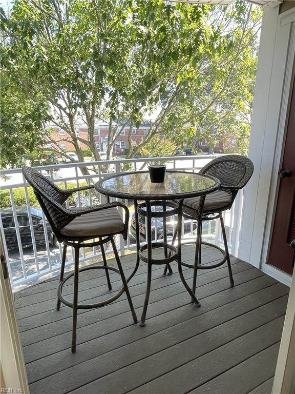 512 24th St - Photo 1