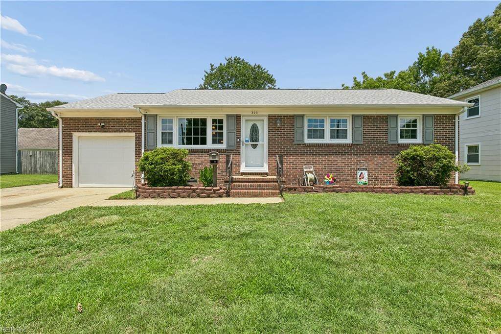 303 Nancy Dr - Photo 1