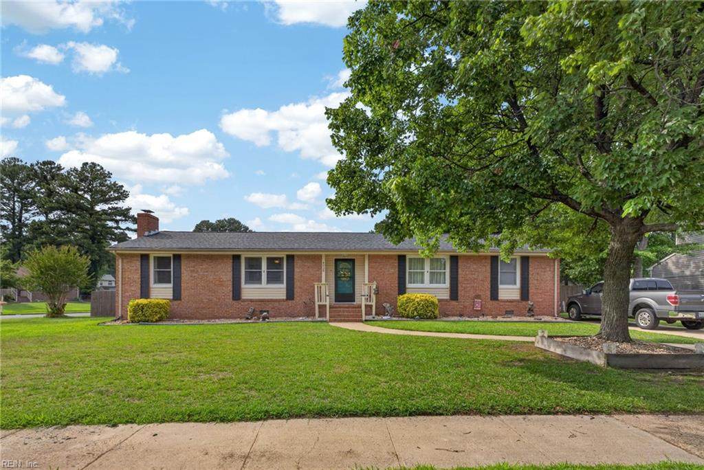 4028 Scotfield Dr - Photo 1