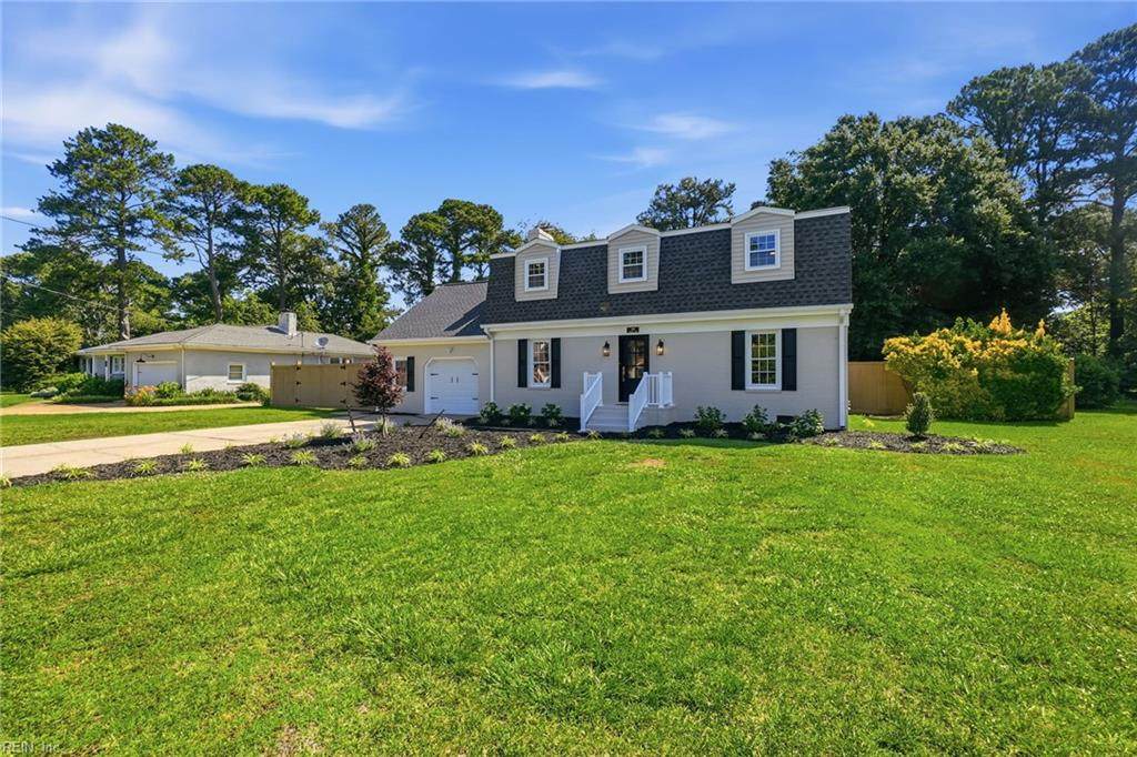 960 Lindsley Dr - Photo 1