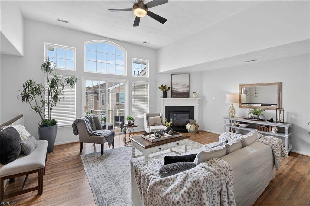 853 Mission Ave - Photo 1