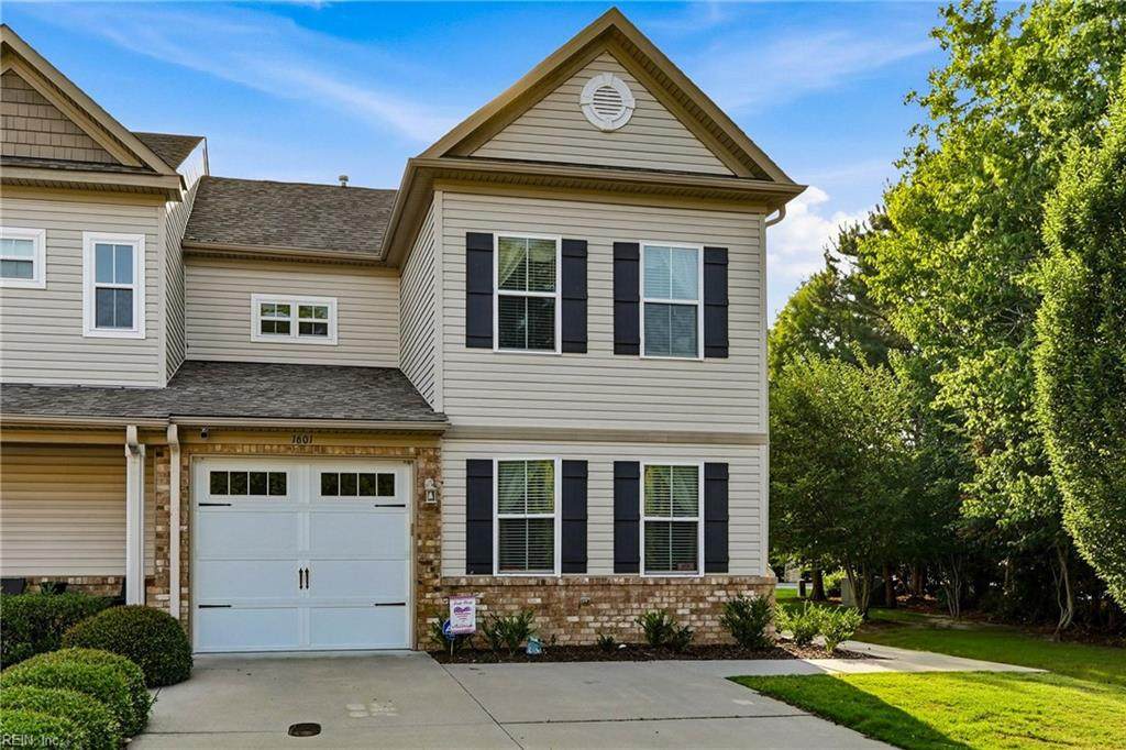 1601 Thomason Trl - Photo 1