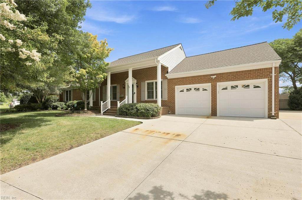 228 Convention Dr - Photo 1
