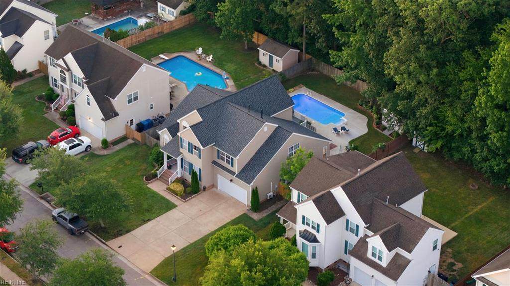 2557 Belmont Stakes Dr - Photo 1