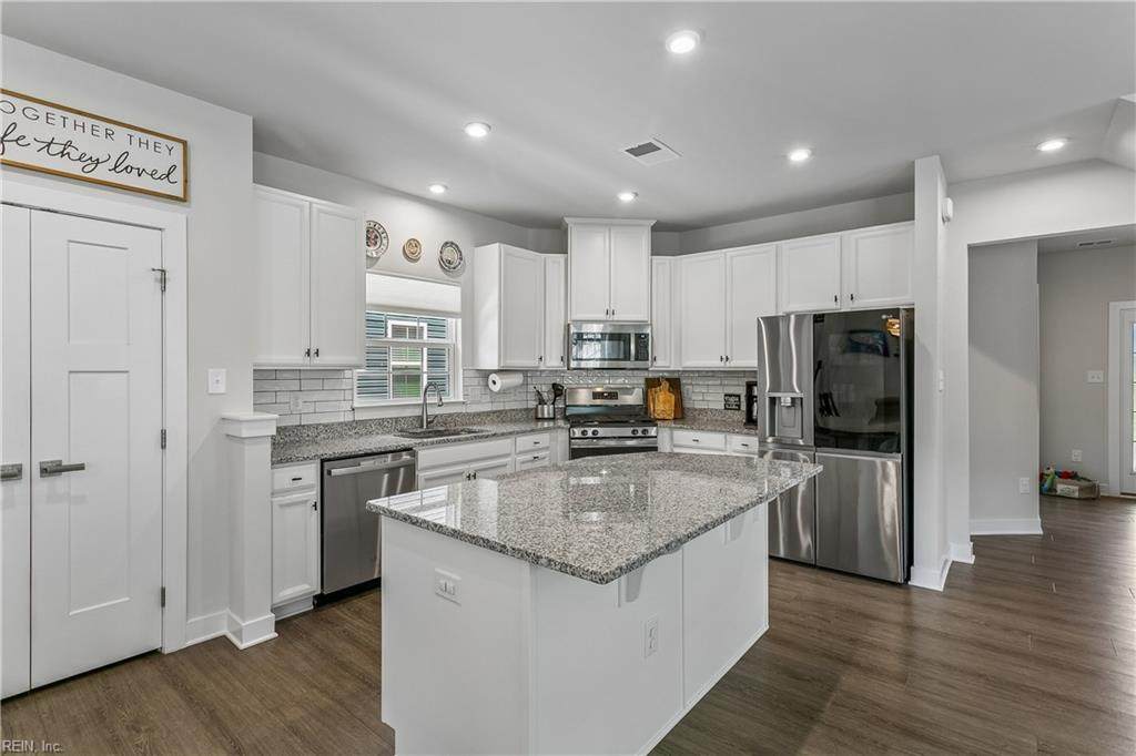 115 Legacy Blvd - Photo 1